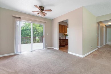 12131 W 69th St, Shawnee, KS 66216 - photo 6