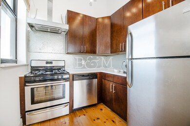 350 Manhattan Ave unit 301, Brooklyn, NY 11211 - photo 4