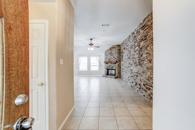 32815 Westwood Square Dr W, Magnolia, TX 77354 - photo 6