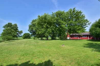 221 Hwy 14, Rutland, WI 53521 - photo 2
