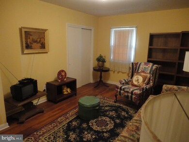 121 Lee Cir, Bryn Mawr, PA 19010 - photo 7