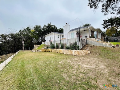 6664 Ivy Ridge Cir, Belton, TX 76513 - photo 4