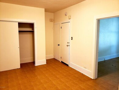 556 N 5th St unit 1, Stroudsburg, PA 18360 - photo 3