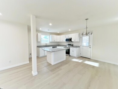 107 Everest Dr, Inman, SC 29349 - photo 5