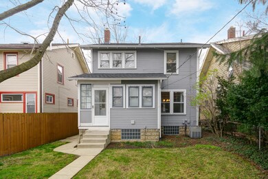 39 E. Longview Ave.