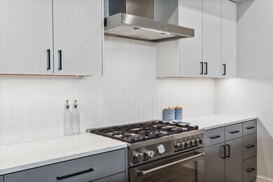 2107 Park St, Houston, TX 77019 - photo 7