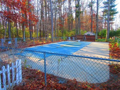 6 Sutherland Dr, Hudson, NH 03051 - photo 4