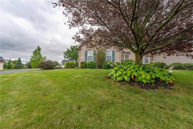 2155 Rolling Meadow Dr, Macungie, PA 18062 - photo 3