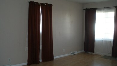 109 Central Ave, Princeton, IN 47670 - photo 6