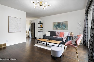 8108 Clematis Ln-21