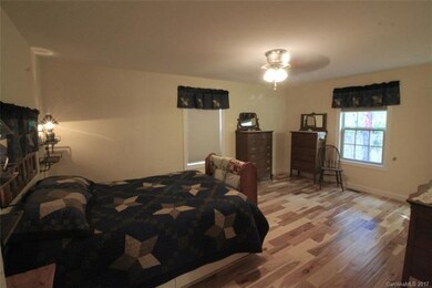 55 Chestnut Ln unit 40, Hendersonville, NC 28792 - photo 7