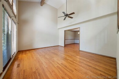 Additional features of Living Room include ceiling