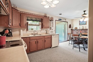 295 Harbor View Dr, Thornville, OH 43076 - photo 4