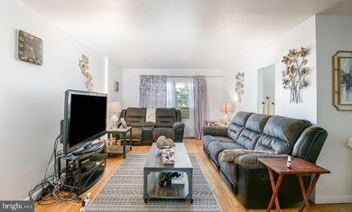 2550 Grant St, Reading, PA 19606 - photo 4