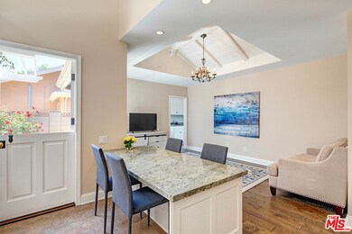 20416 Wells Dr, Woodland Hills, CA 91364 - photo 7