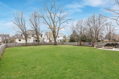 2308 Holstein Ct, Naperville, IL 60564 - photo 4