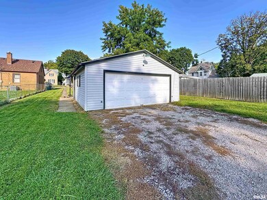 1223 31st St, Rock Island, IL 61201 - photo 5