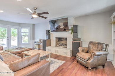 3 Bedrooms, 2.5 Baths