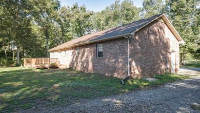 115 Shady Ln, Shelbyville, TN 37160 - photo 4