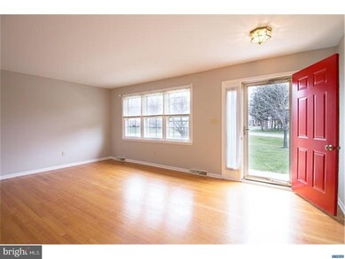 106 Wortham Ln, Bear, DE 19701 - photo 4