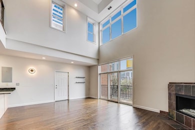 816 W Hubbard St unit 5, Chicago, IL 60642 - photo 5