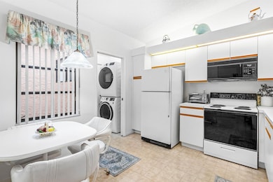 8282 Springlake Dr unit F, Boca Raton, FL 33496 - photo 7