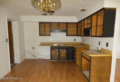 4506 Harlow Blvd, Jacksonville, FL 32210 - photo 4