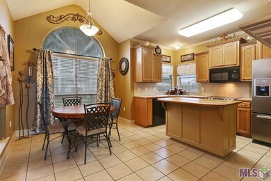 6458 Windwood Dr, Zachary, LA 70791 - photo 5