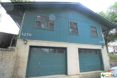 1276 Hillcrest Dr, New Braunfels, TX 78130 - photo 2