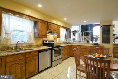 4611 Twinbrook Rd, Fairfax, VA 22032 - photo 2