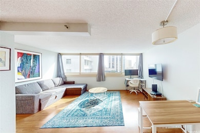 445 Seaside Ave unit 1221, Honolulu, HI 96815 - photo 4