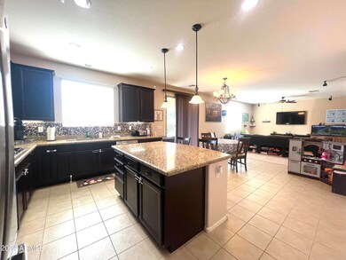 Open Kitchen
