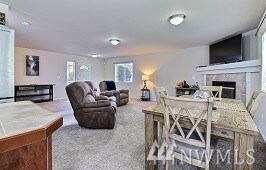 1208 Hudson St, Dupont, WA 98327 - photo 2