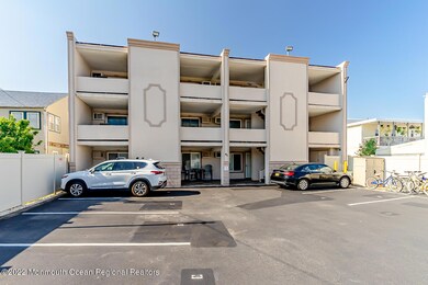 45 Sampson Ave 11 Seaside-large-005-017-