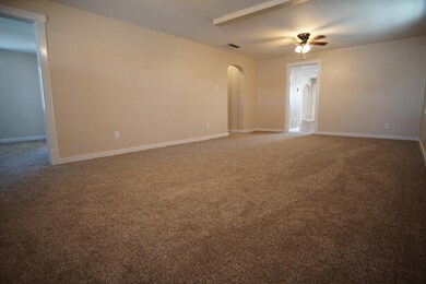 3520 Altura Ave, El Paso, TX 79930 - photo 4