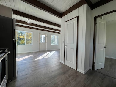 332 W Sheridan St, Petoskey, MI 49770 - photo 6