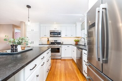 12 Sparhawk Cir, Stoneham, MA 02180 - photo 3