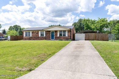 143 Mary Dr, Mount Washington, KY 40047 - photo 2