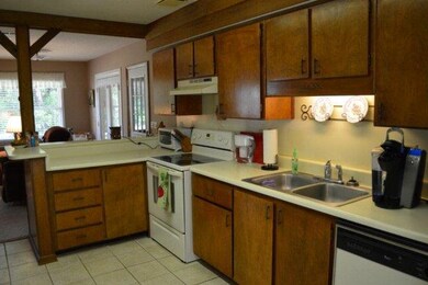 Kitchen 1
