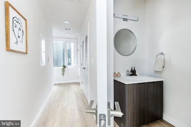 1130 N Delaware Ave unit 2B, Philadelphia, PA 19125 - photo 5