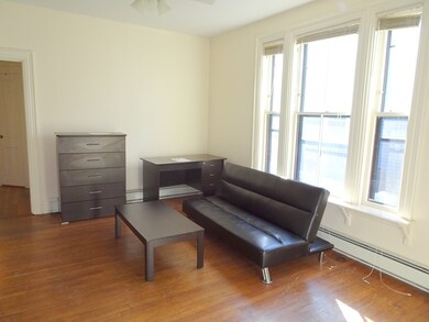 37 Pratt St, Allston, MA 02134 - photo 3