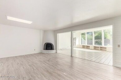 10260 N Valle Del Oro Dr, Tucson, AZ 85737 - photo 6