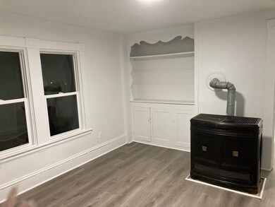 37 Old Westport Rd unit 2, North Dartmouth, MA 02747 - photo 6