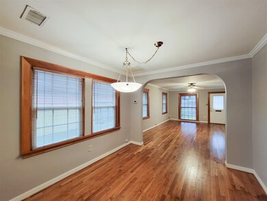 810 E 28th St, Houston, TX 77009 - photo 6