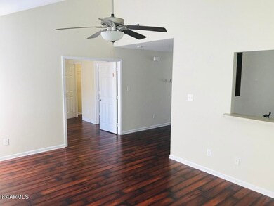 Living Room / Kitchen
