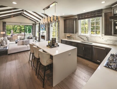 8 Glen Ellen Blvd unit 4, Millis, MA 02054 - photo 4