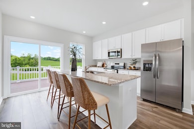 102 Kincaid Ct unit HARRIETT LOT 572, Martinsburg, WV 25403 - photo 3