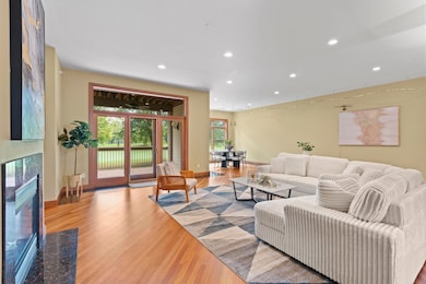 7513 W Tuckaway Pines Cir unit 24, Franklin, WI 53132 - photo 3