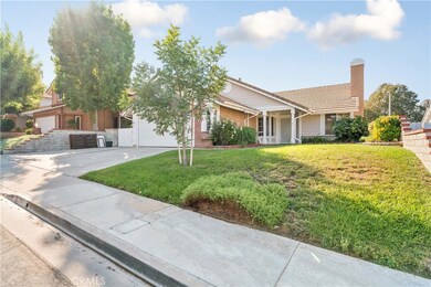 22594 Pecan Place, Santa Clarita, CA 91390 - photo 4