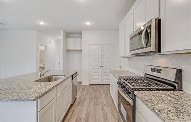 35 Valiant Ridge Trail, Magnolia, TX 77354 - photo 2